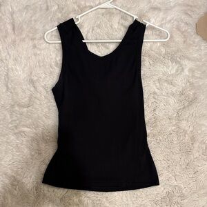 Lululemon Athletica twist and open back Black Tank Top